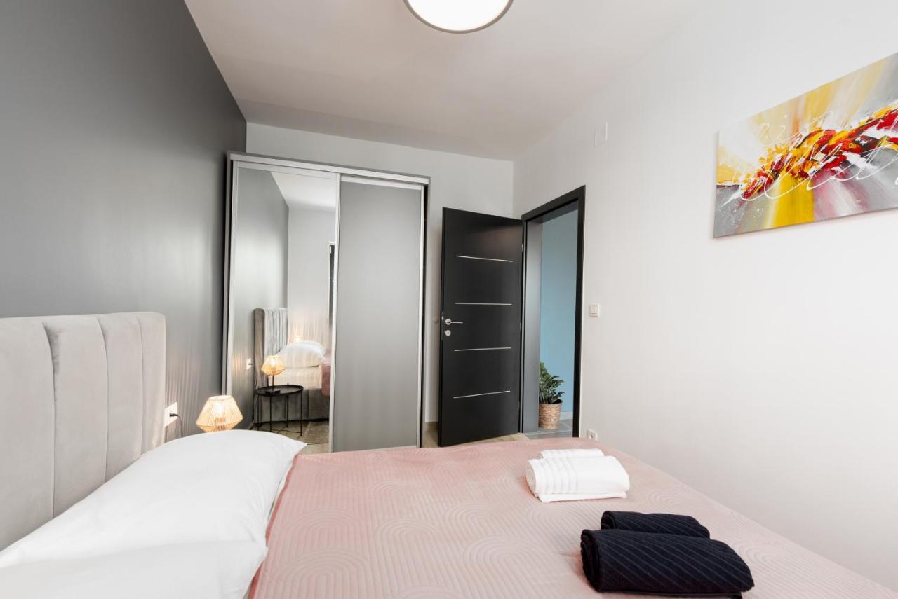 קסטב Apartments Alba Chiara מראה חיצוני תמונה