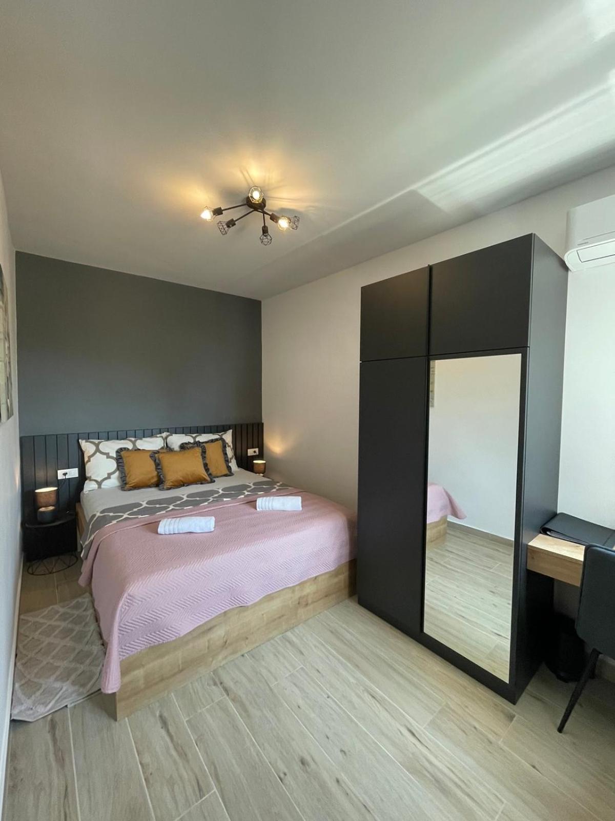 קסטב Apartments Alba Chiara מראה חיצוני תמונה