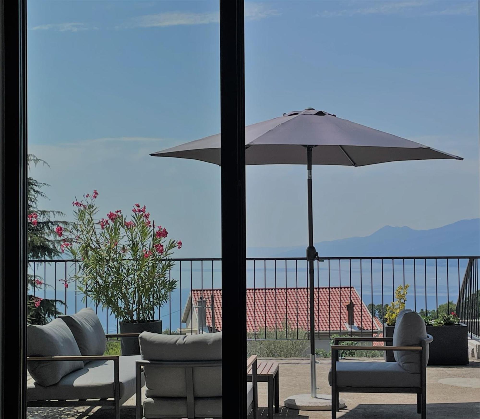 קסטב Apartments Alba Chiara מראה חיצוני תמונה