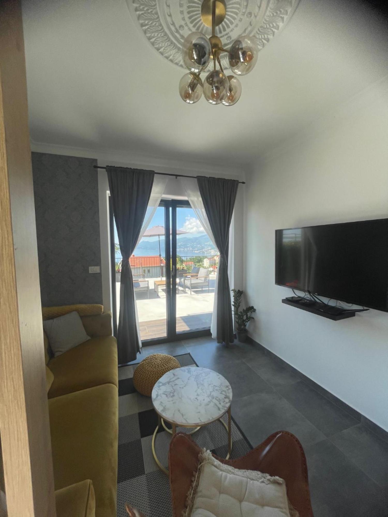 קסטב Apartments Alba Chiara מראה חיצוני תמונה