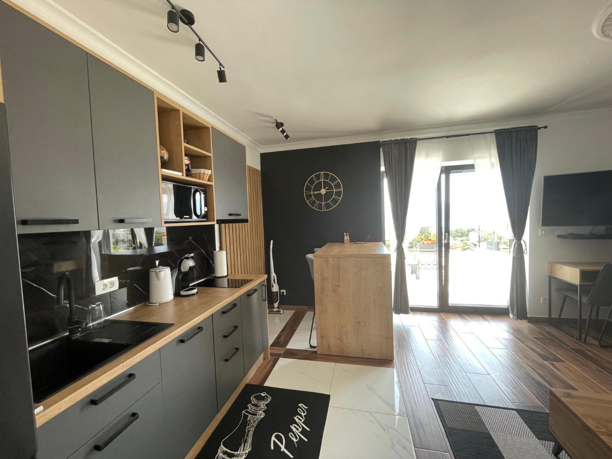 קסטב Apartments Alba Chiara מראה חיצוני תמונה